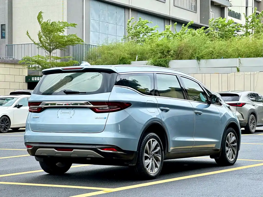 Geely Jia Ji — миниатюра 6