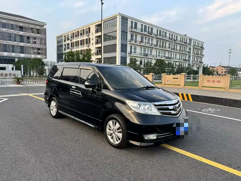 Honda Elysion 2012 2.4L VTi Luxury
