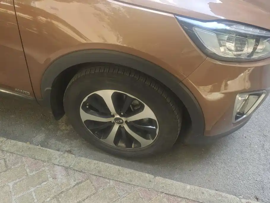 Kia Sorento — миниатюра 6