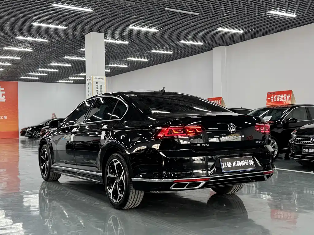 Volkswagen Magotan 2023 200 330TSI DSG Luxury