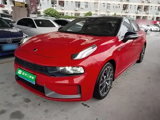 2020 Lynk & Co 03