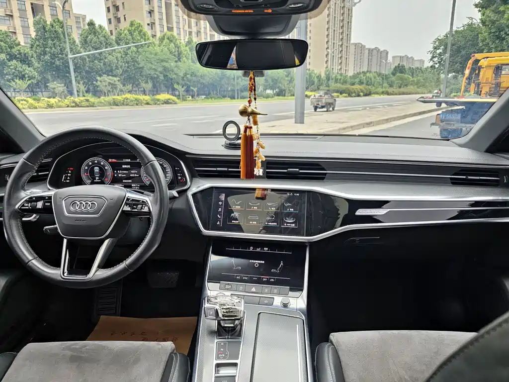 Audi A6L — миниатюра 13