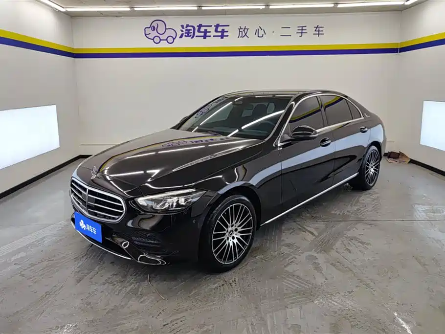 Mercedes-Benz C-Class 2022