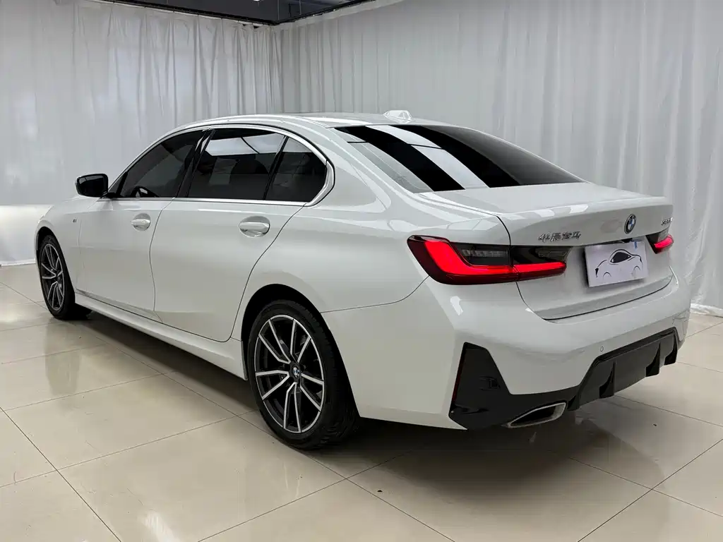 BMW 3 Series — миниатюра 4