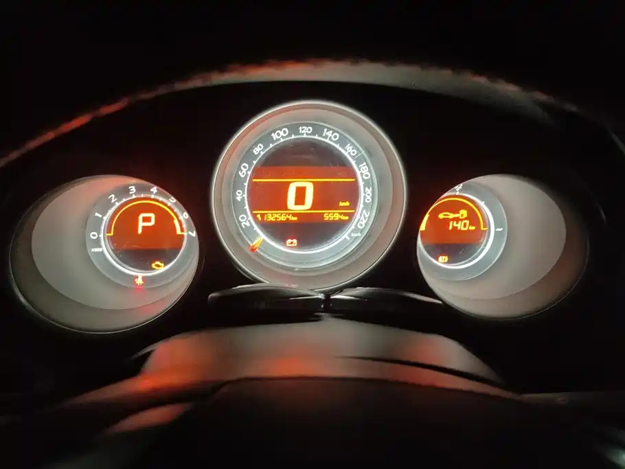 Citroen C4L — миниатюра 14