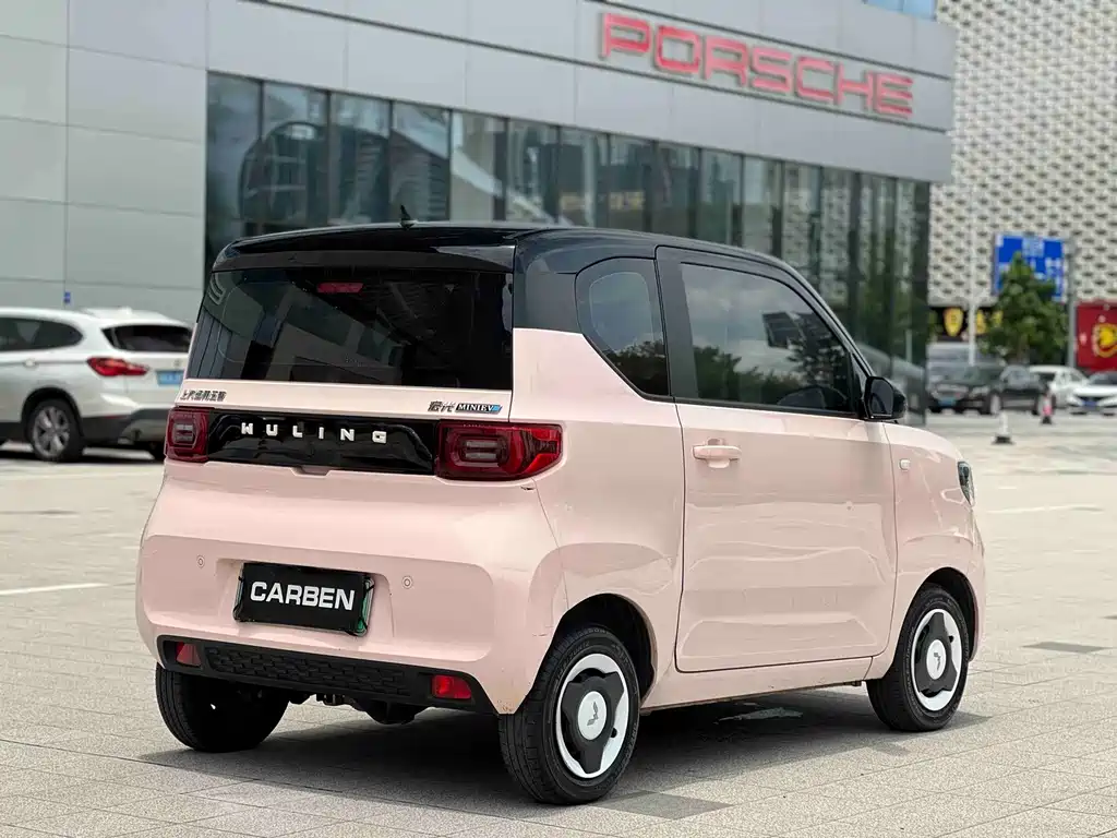 Wuling MINIEV — миниатюра 5