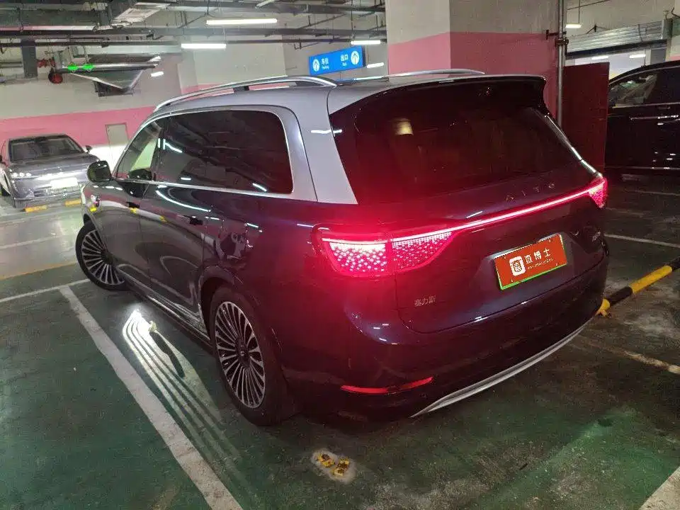 AITO Wenjie AITO M9 — миниатюра 8
