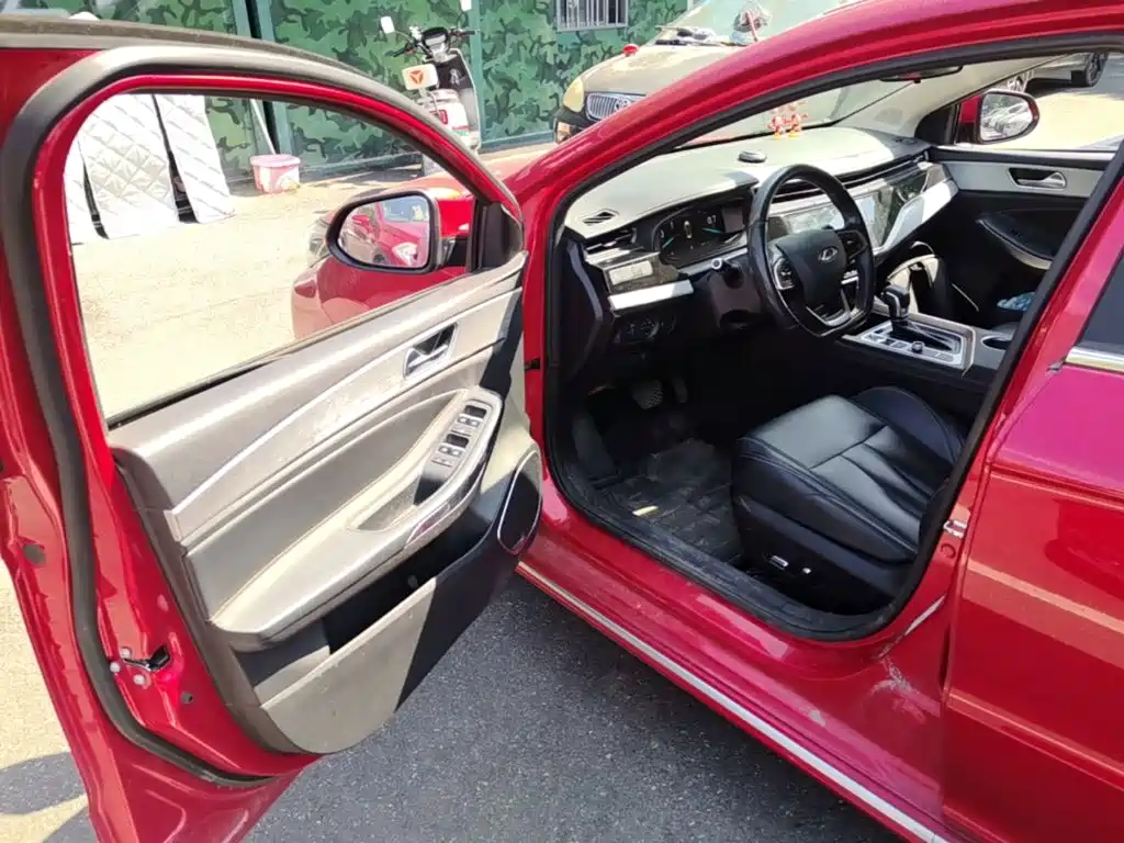 Chery Arrizo 5 PLUS — миниатюра 16
