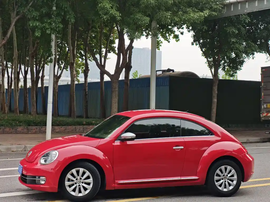 Volkswagen Beetle — миниатюра 2