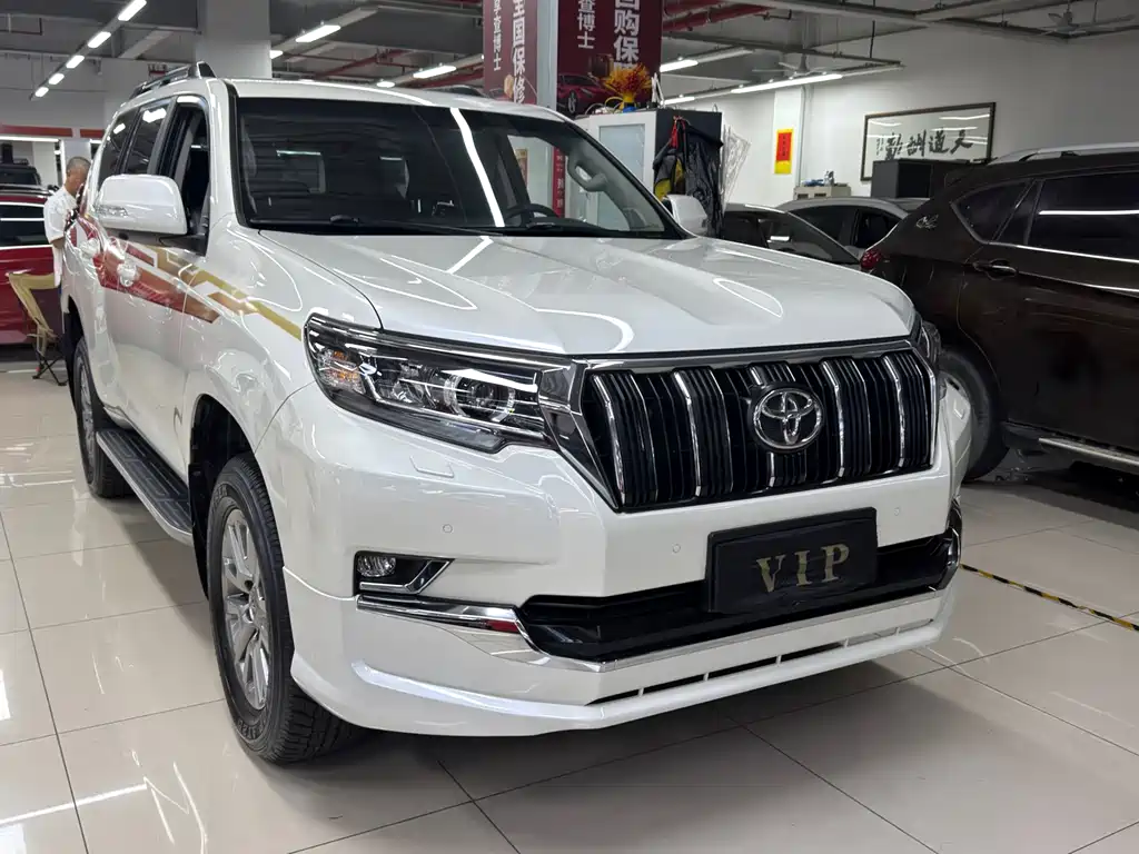 Toyota Prado — миниатюра 3