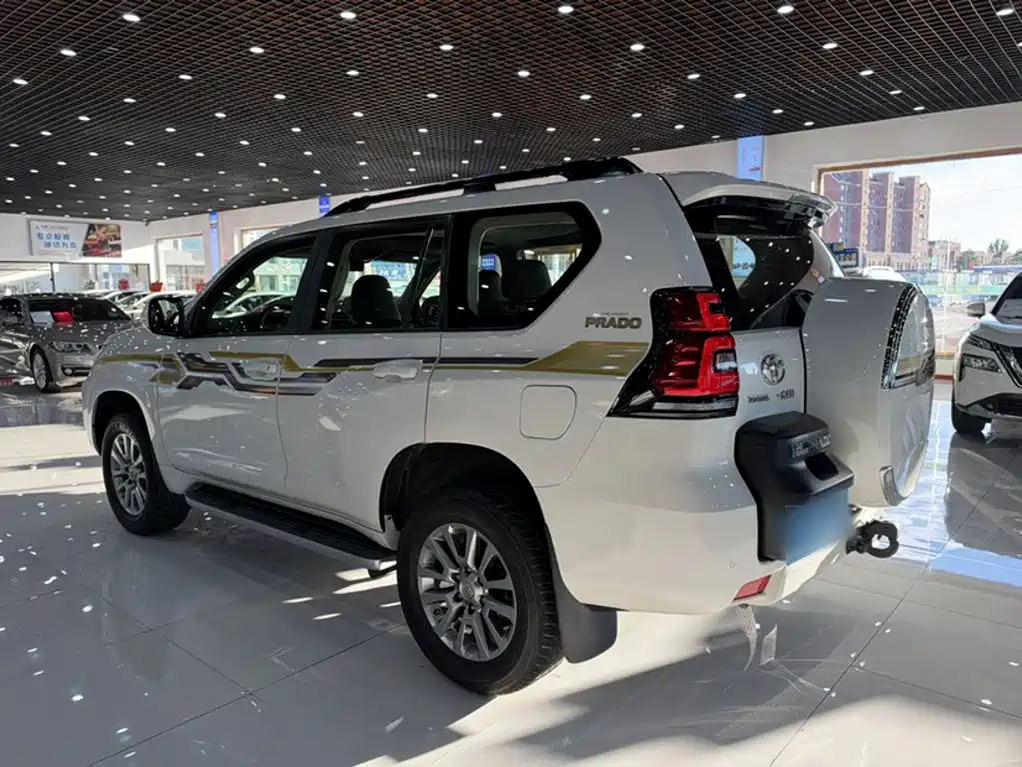 Toyota Prado — миниатюра 5
