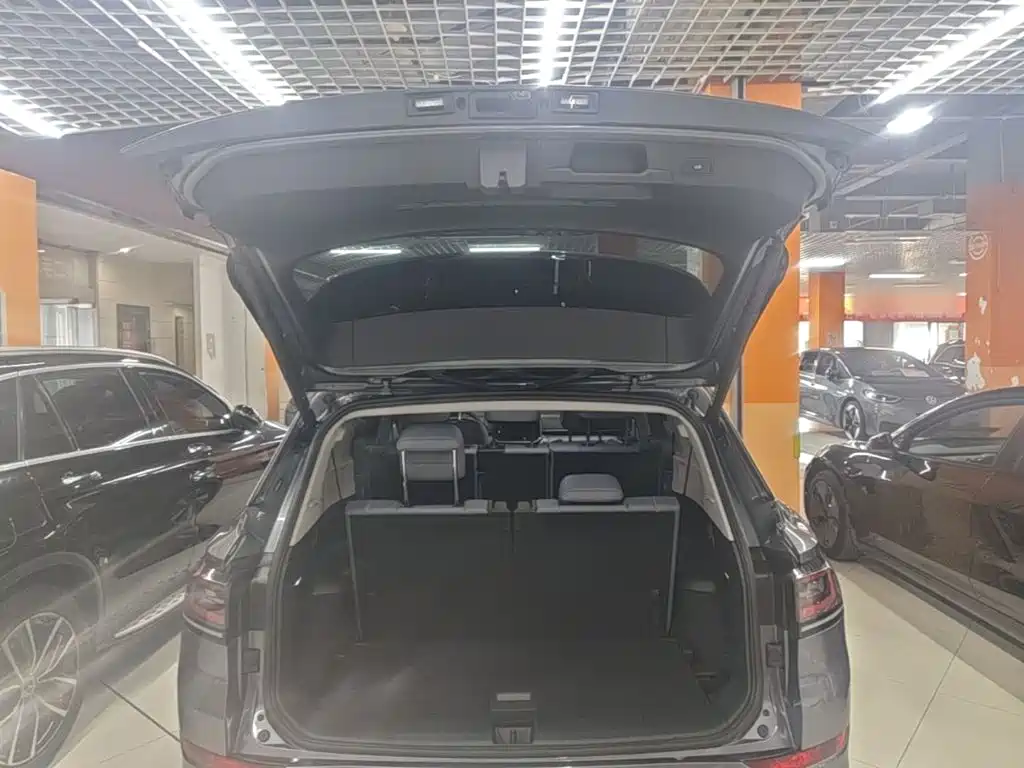 Volkswagen ID.6 X — миниатюра 19
