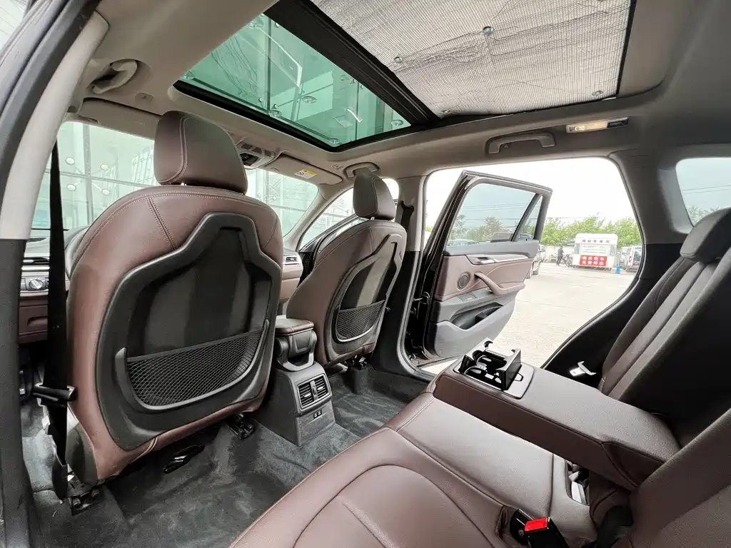 BMW X1 — миниатюра 11
