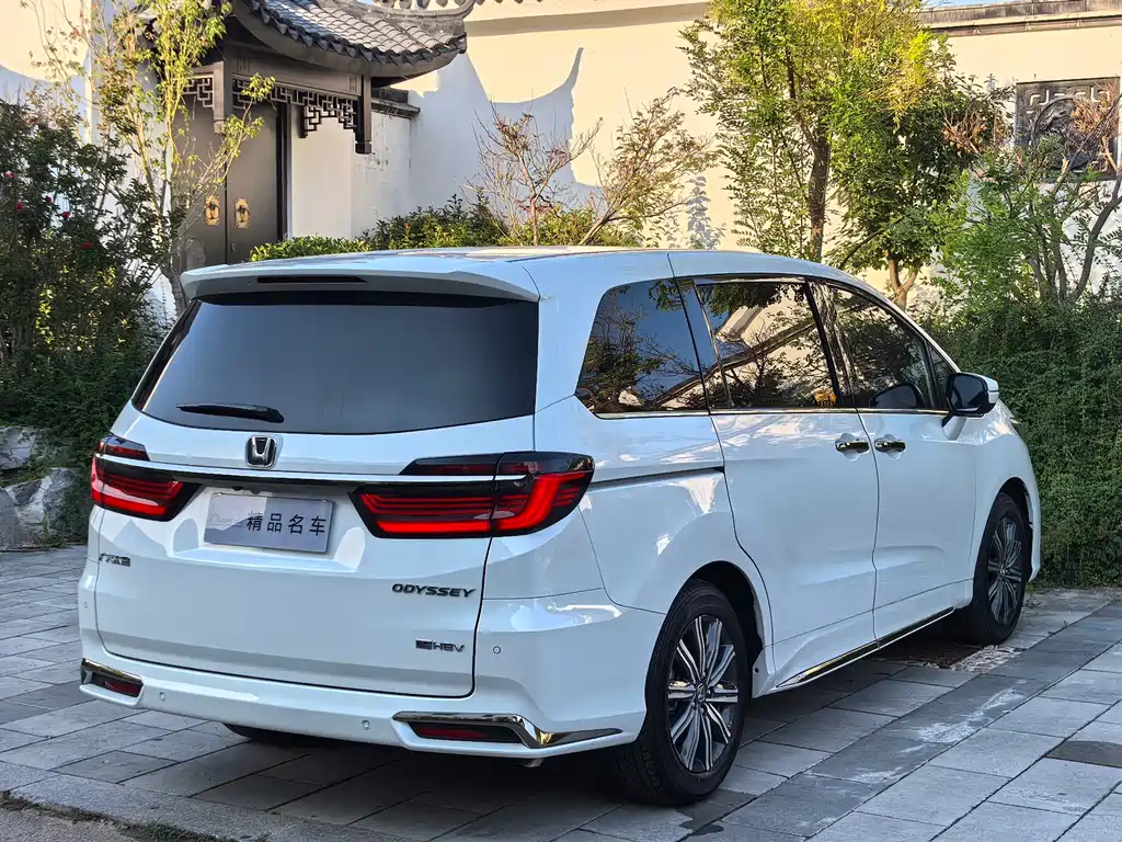 Honda Odyssey — миниатюра 7