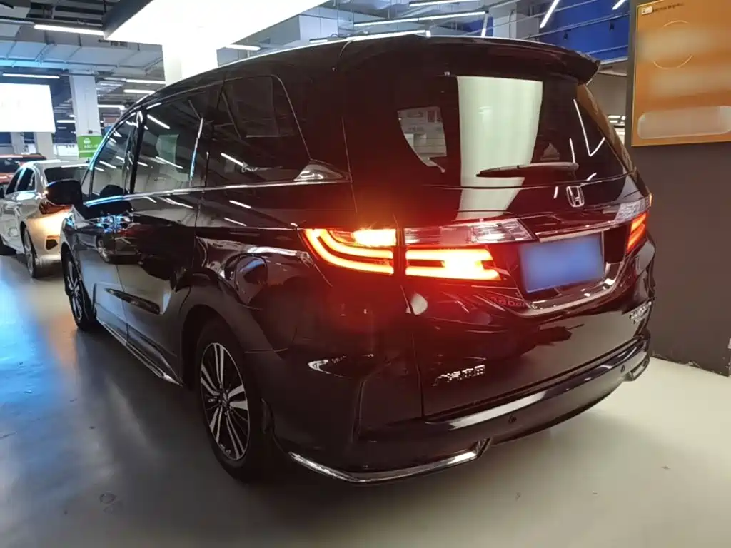 Honda Odyssey — миниатюра 5