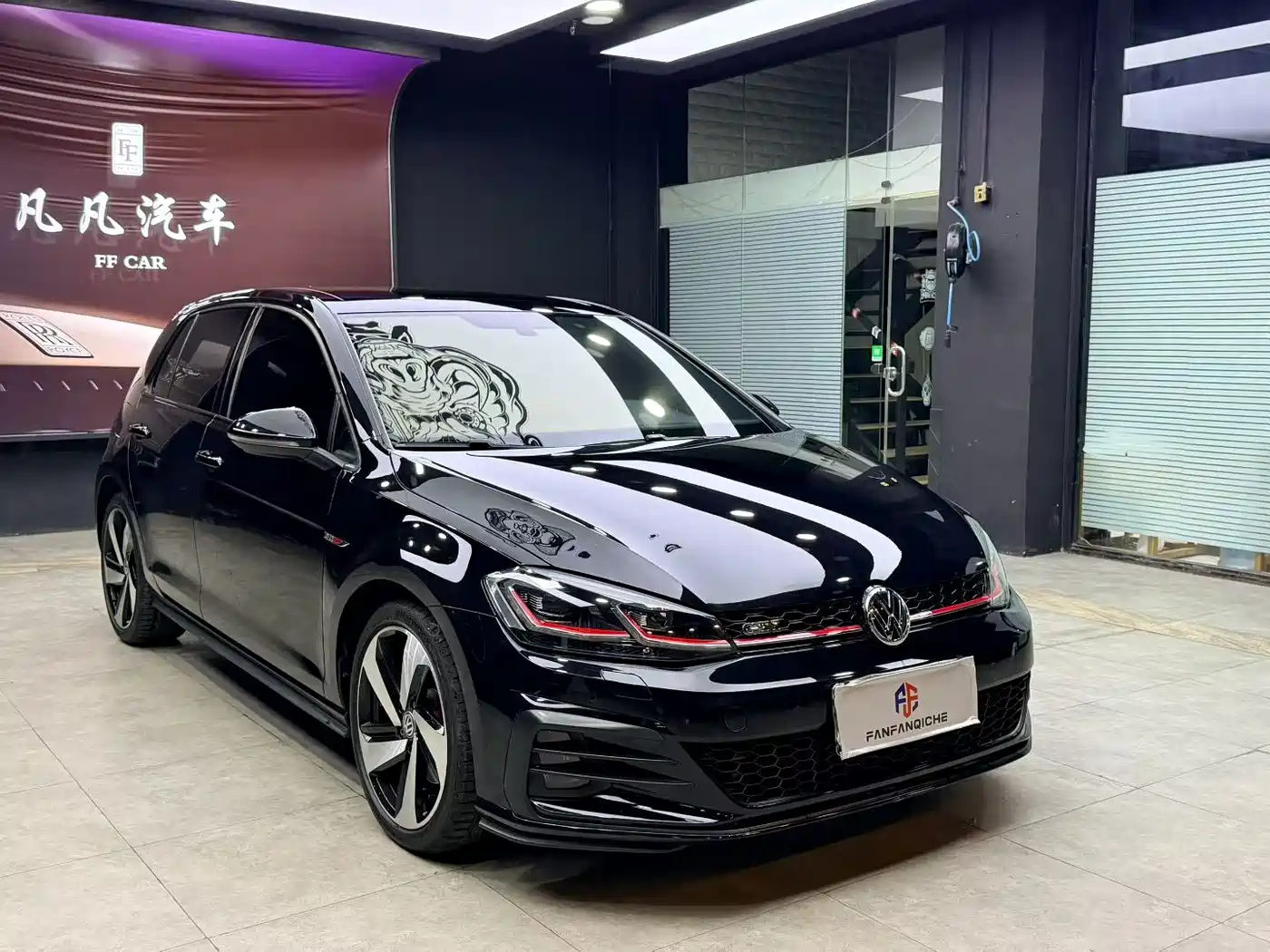 Volkswagen Golf GTI