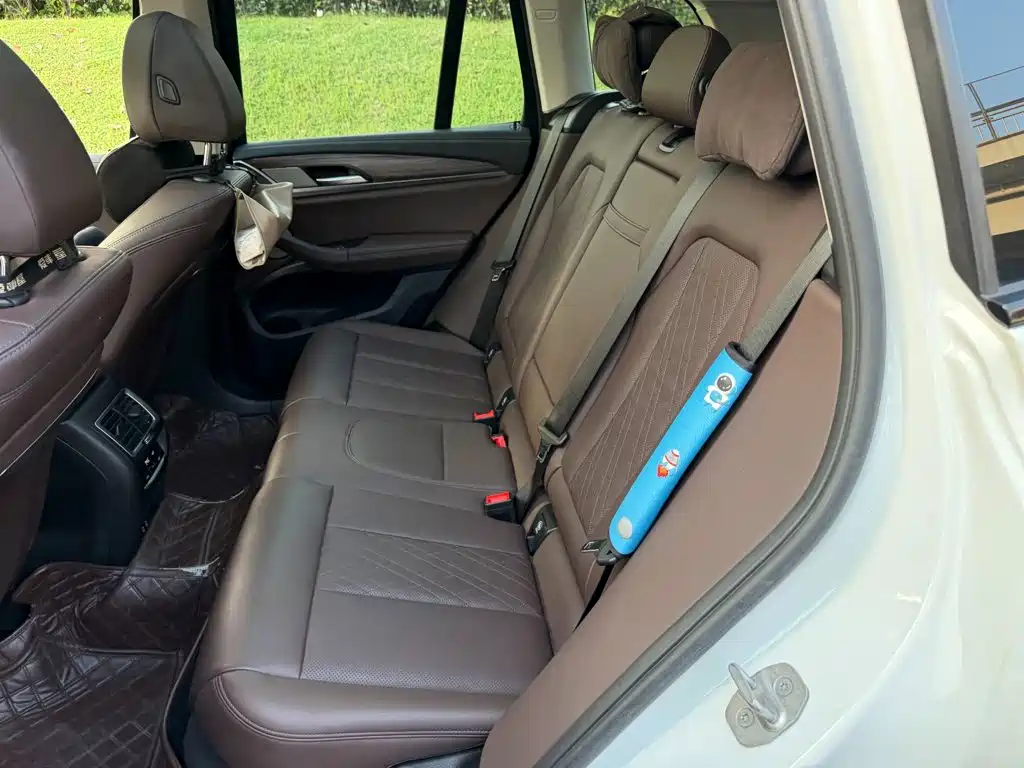 BMW X3 — миниатюра 12