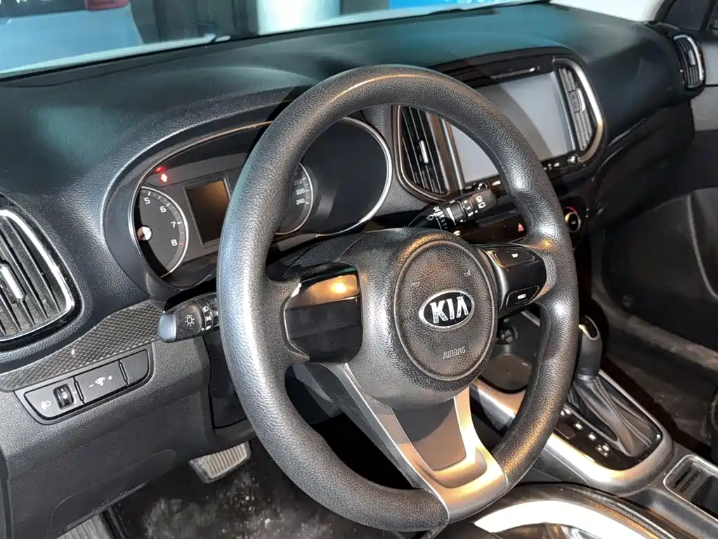 Kia KX3 — миниатюра 12