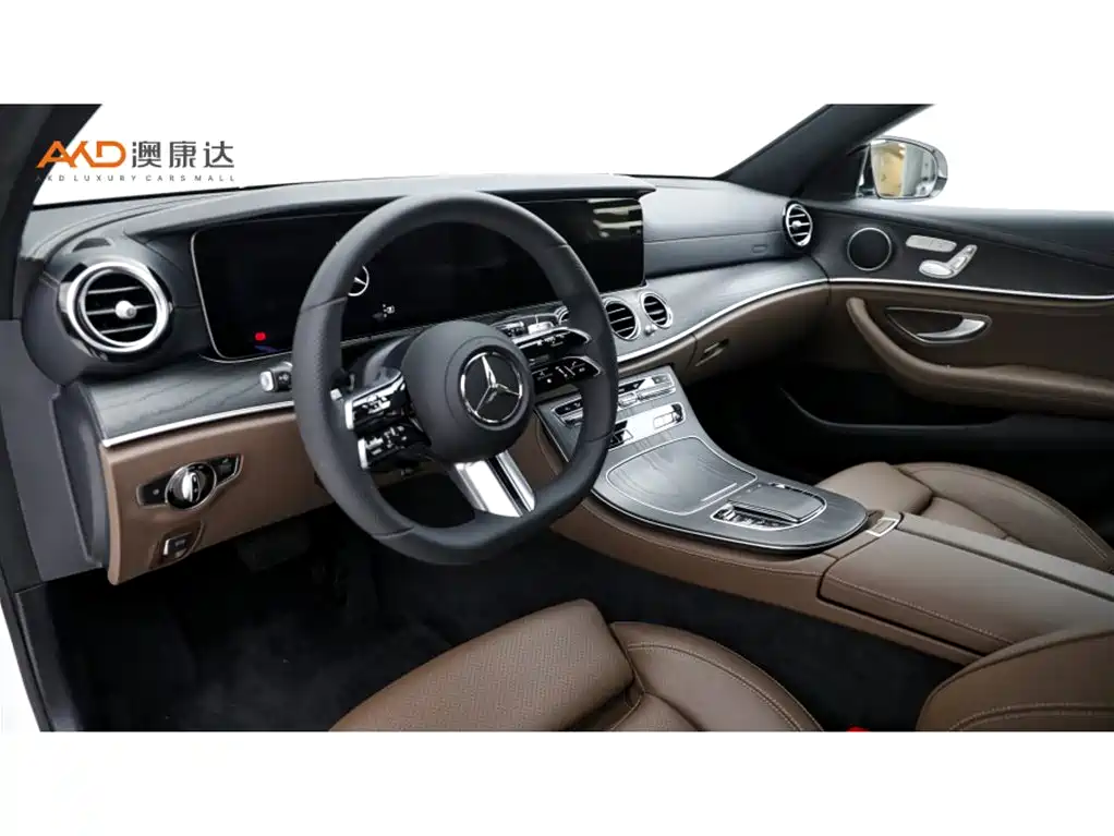 Mercedes-Benz E-Class — миниатюра 6