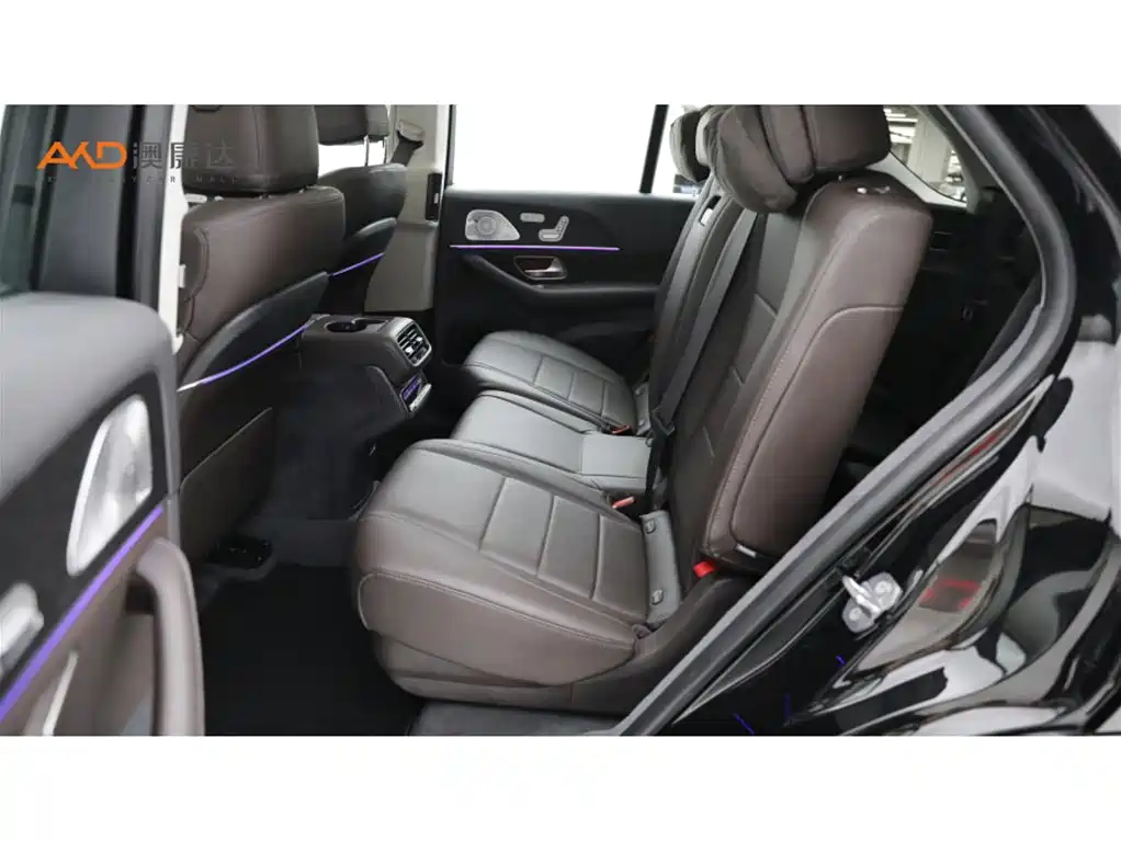 Mercedes-Benz GLE (Import) — миниатюра 7