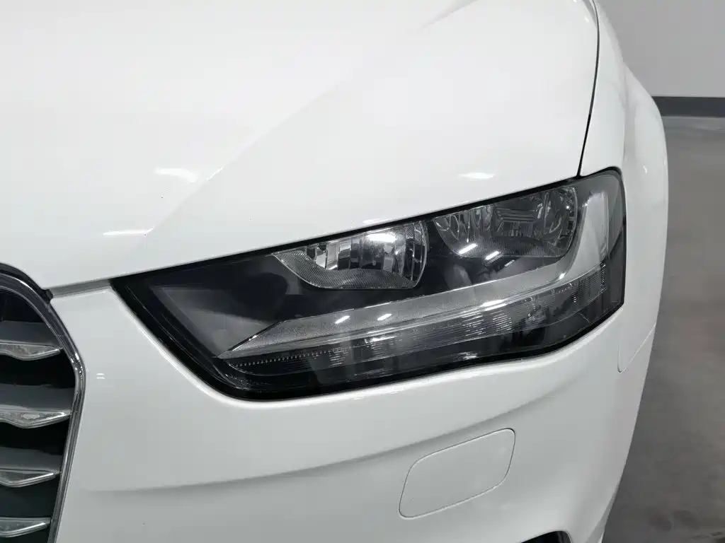 Audi A4L — миниатюра 7
