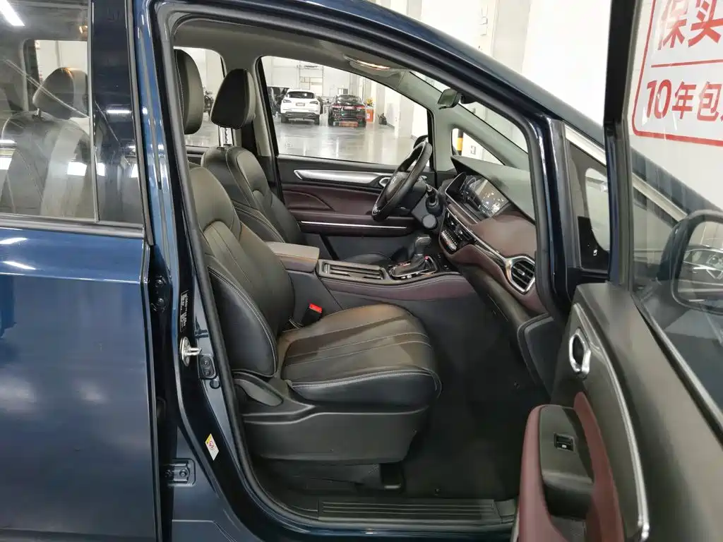 GAC Motor Trumpchi M6 — миниатюра 23
