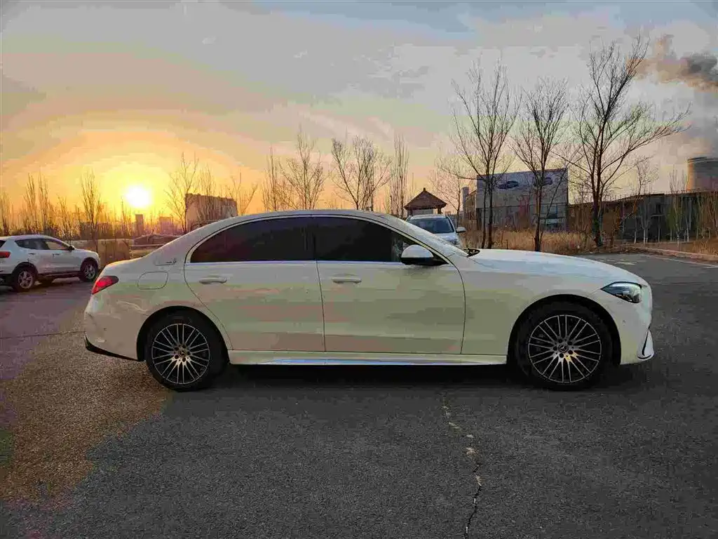 Mercedes-Benz C-Class C 2025 C 260 L Sport