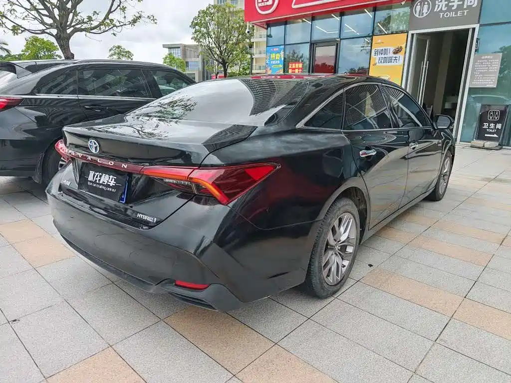 Toyota Avalon 2019 2.5L Luxury VI