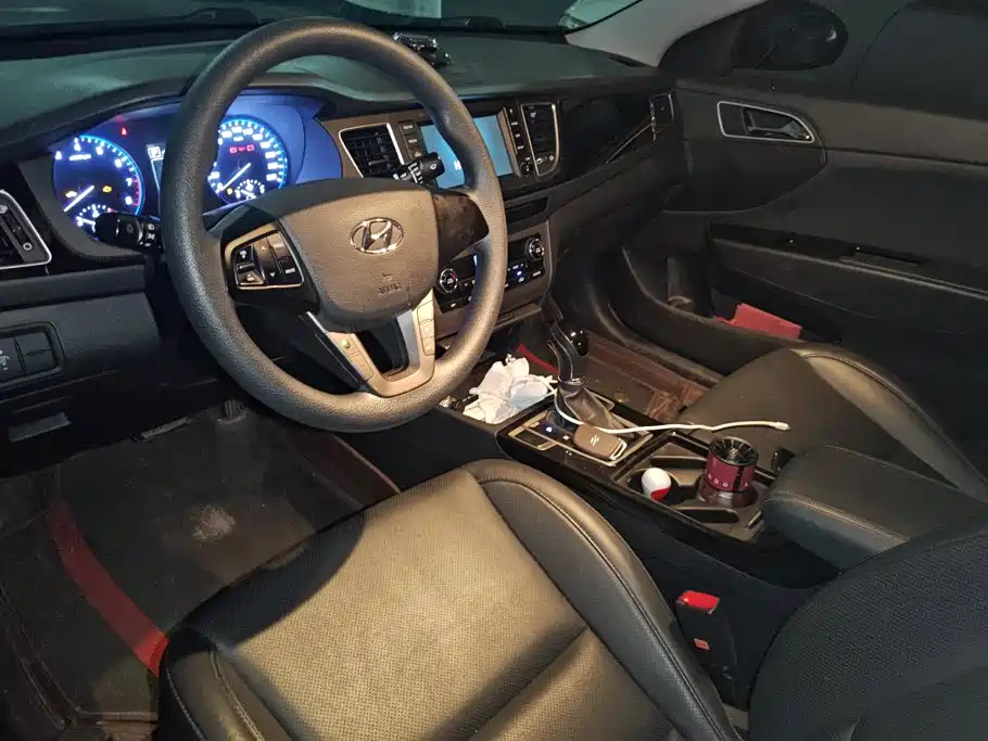 Hyundai Mistra — миниатюра 12