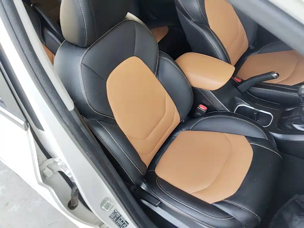 Wuling Hongguang S3 — миниатюра 25