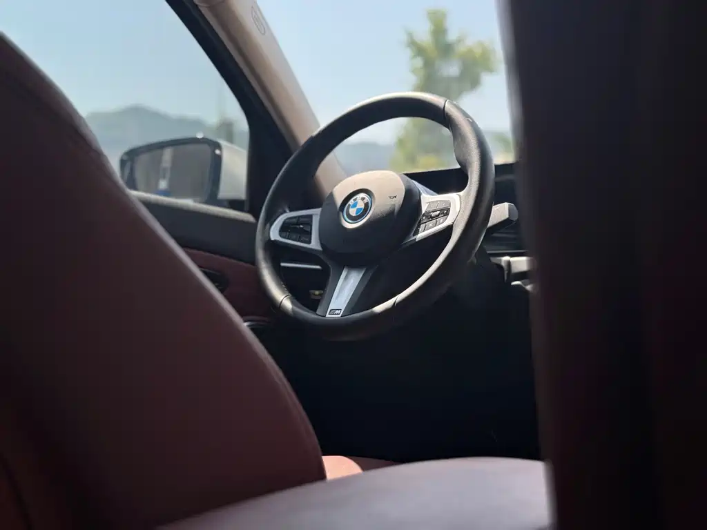 BMW i3 — миниатюра 10