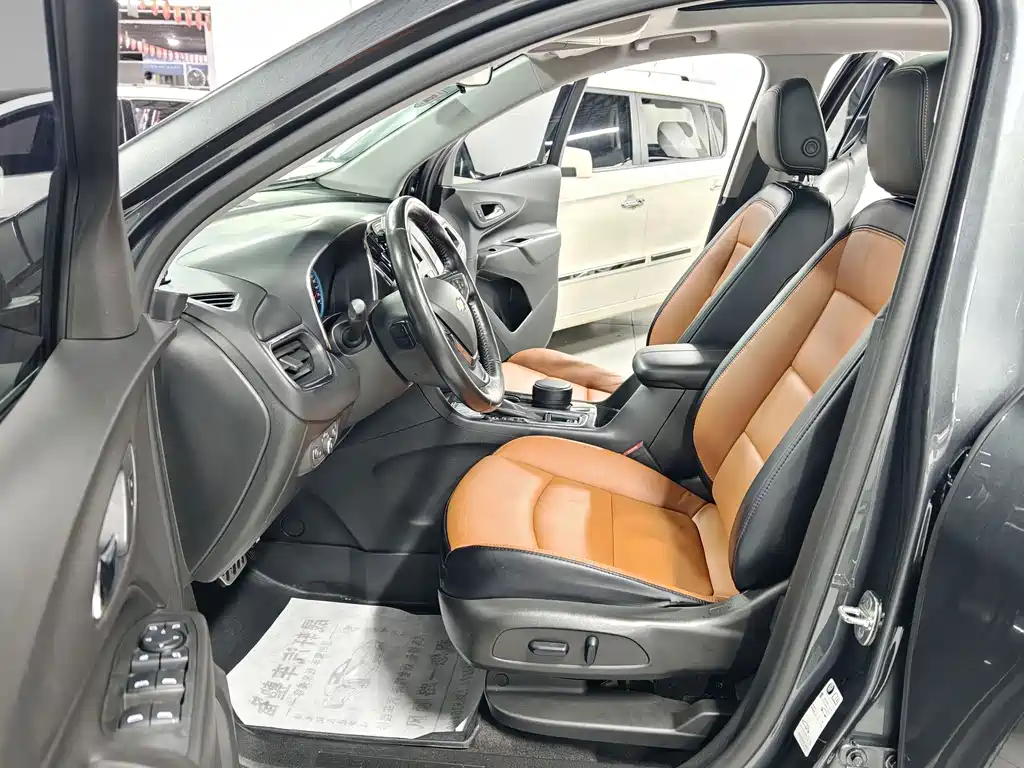 Chevrolet Equinox — миниатюра 5