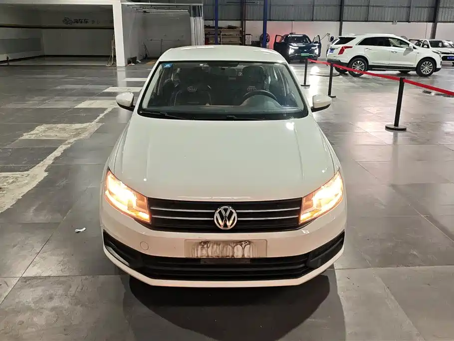 Volkswagen Santana 2019 1.5L AT VI