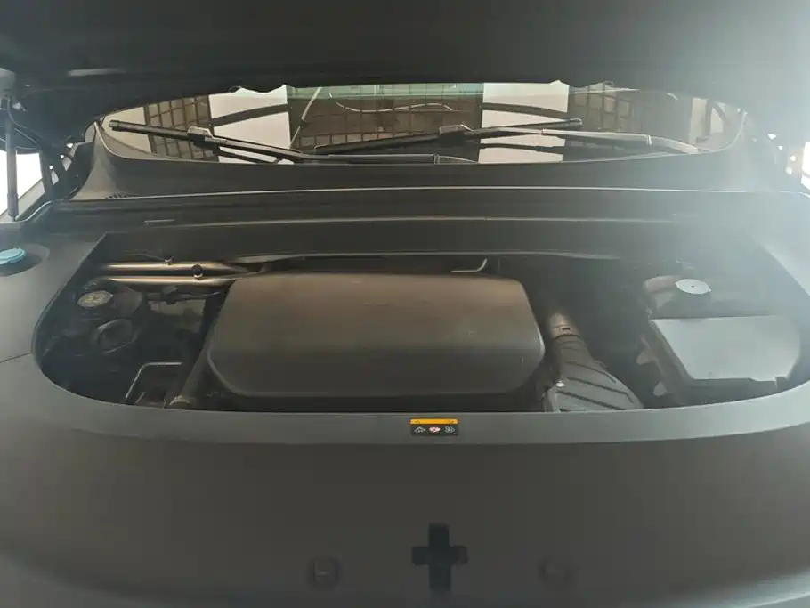 Li Auto Li L6 — миниатюра 10