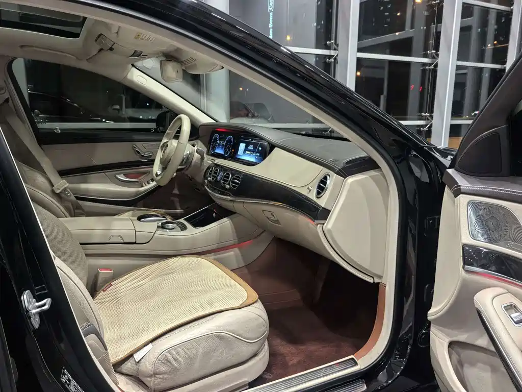 Mercedes-Benz S-Class — миниатюра 11