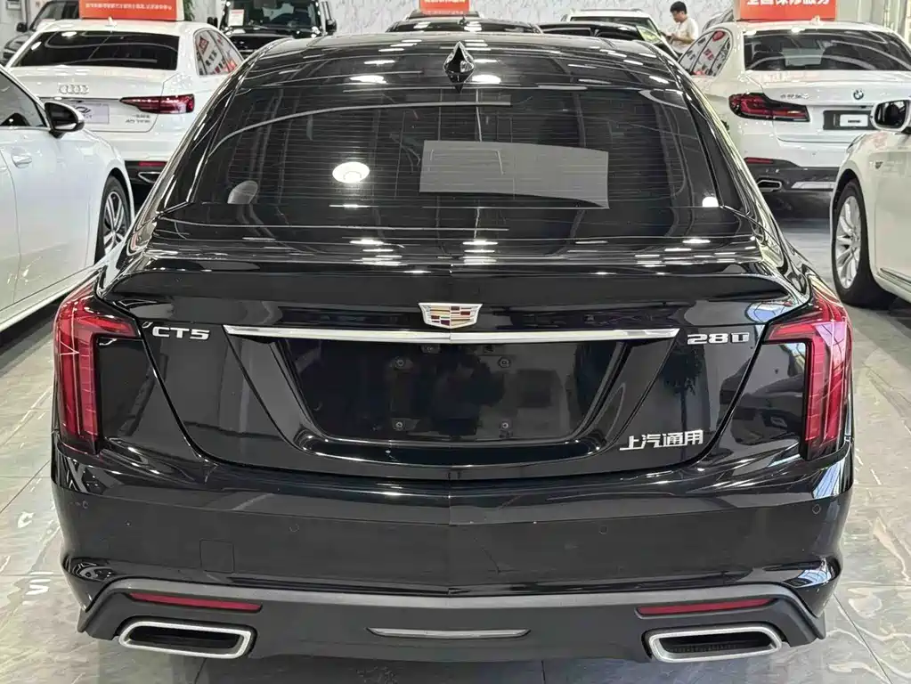 Cadillac CT5 — миниатюра 5