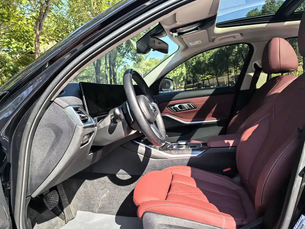 BMW 3 Series — миниатюра 12