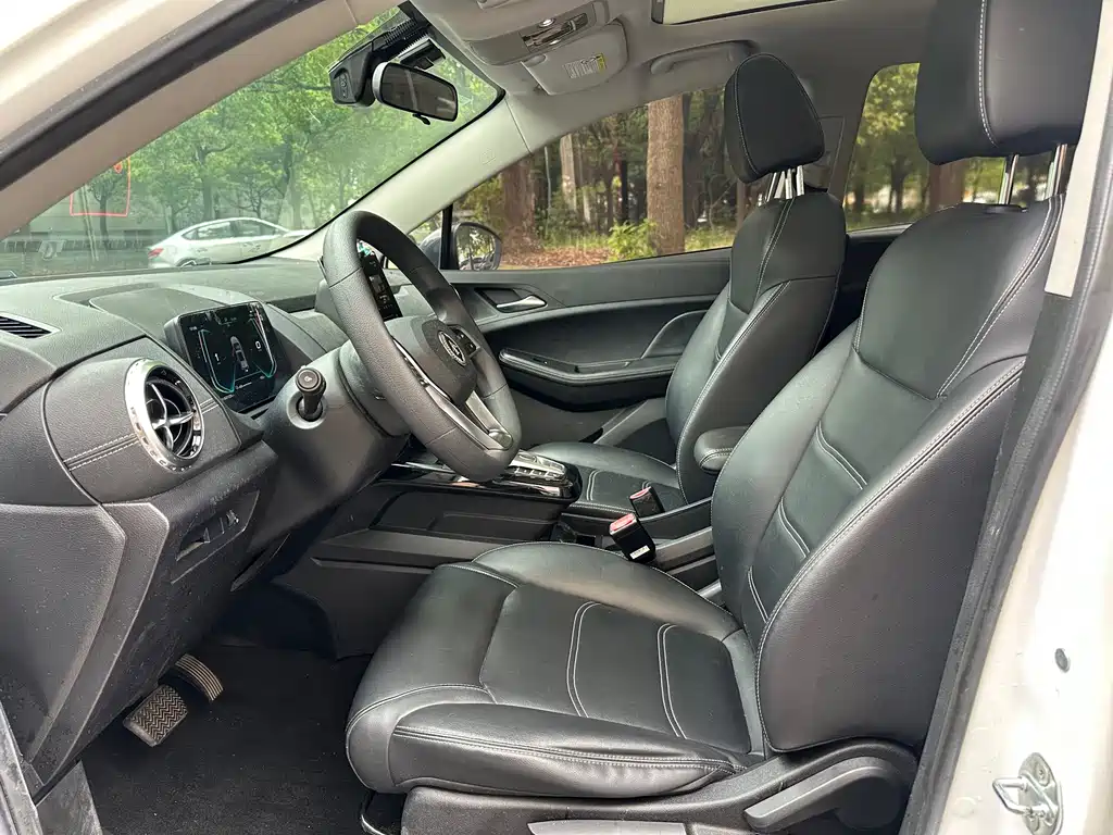 BYD Yuan 2019 EV360