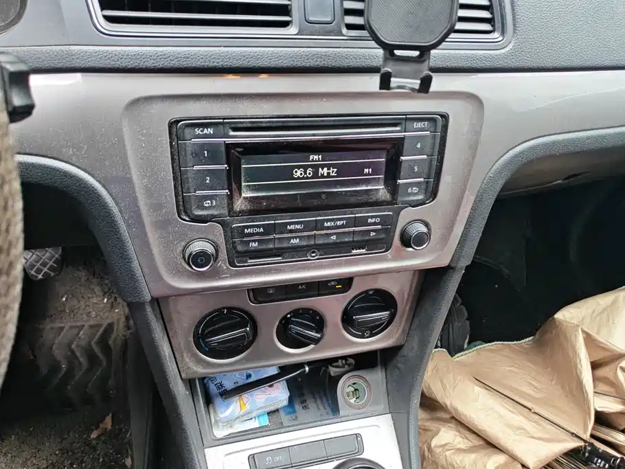 Volkswagen Lavida — миниатюра 13