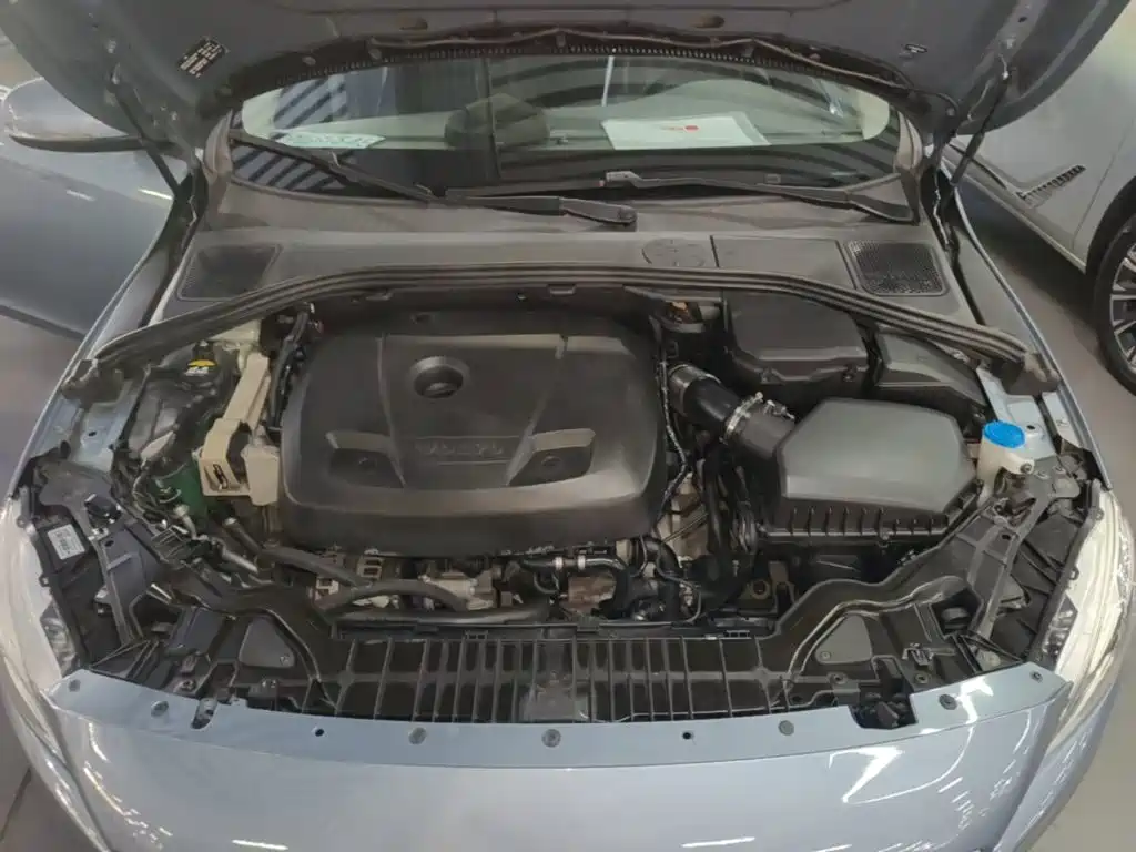 Volvo S60 — миниатюра 20