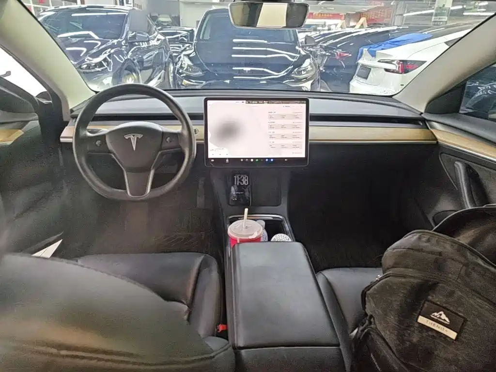 Tesla Model 3 2021 3D6