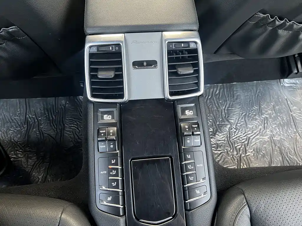 Porsche Panamera — миниатюра 14