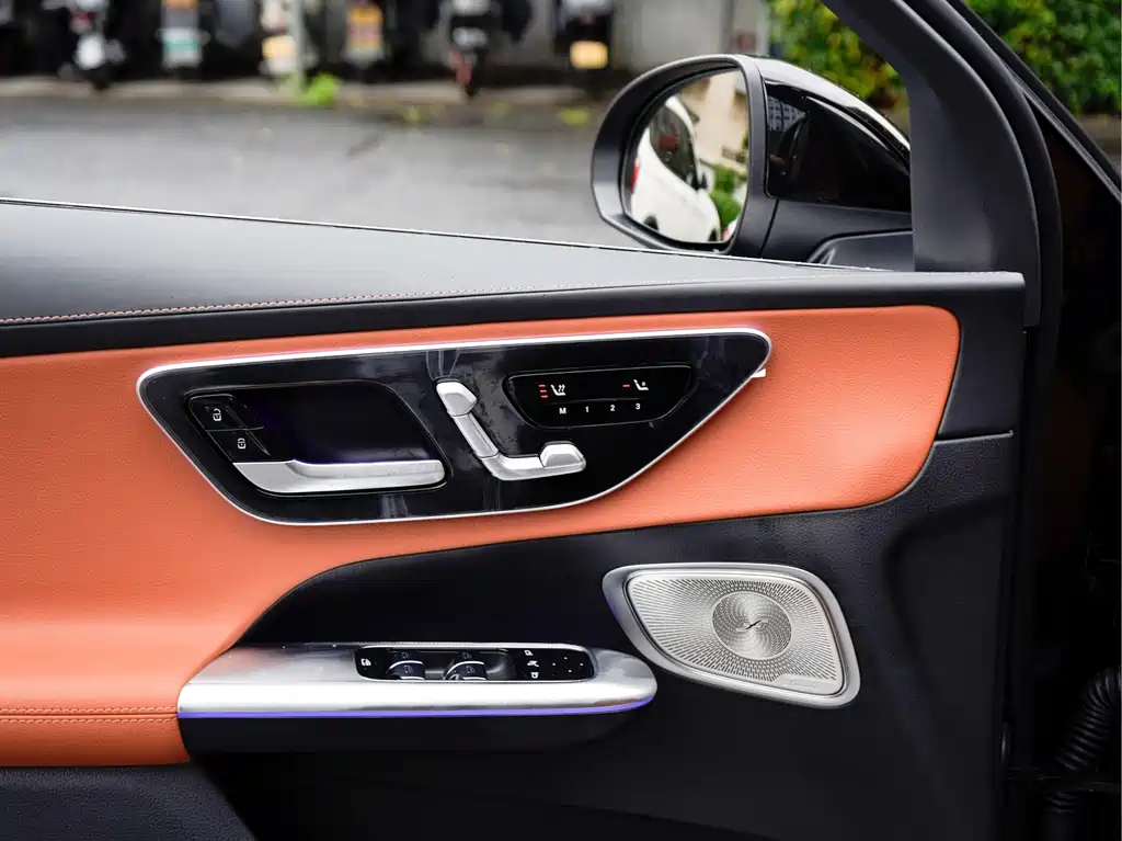 Mercedes-Benz GLC — миниатюра 15