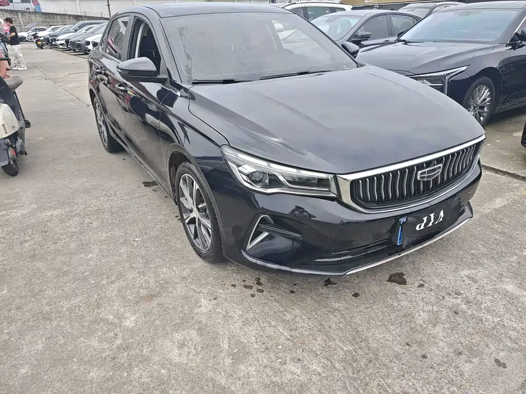 Geely Emgrand — миниатюра 3