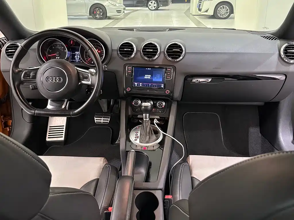 Audi TT — миниатюра 5