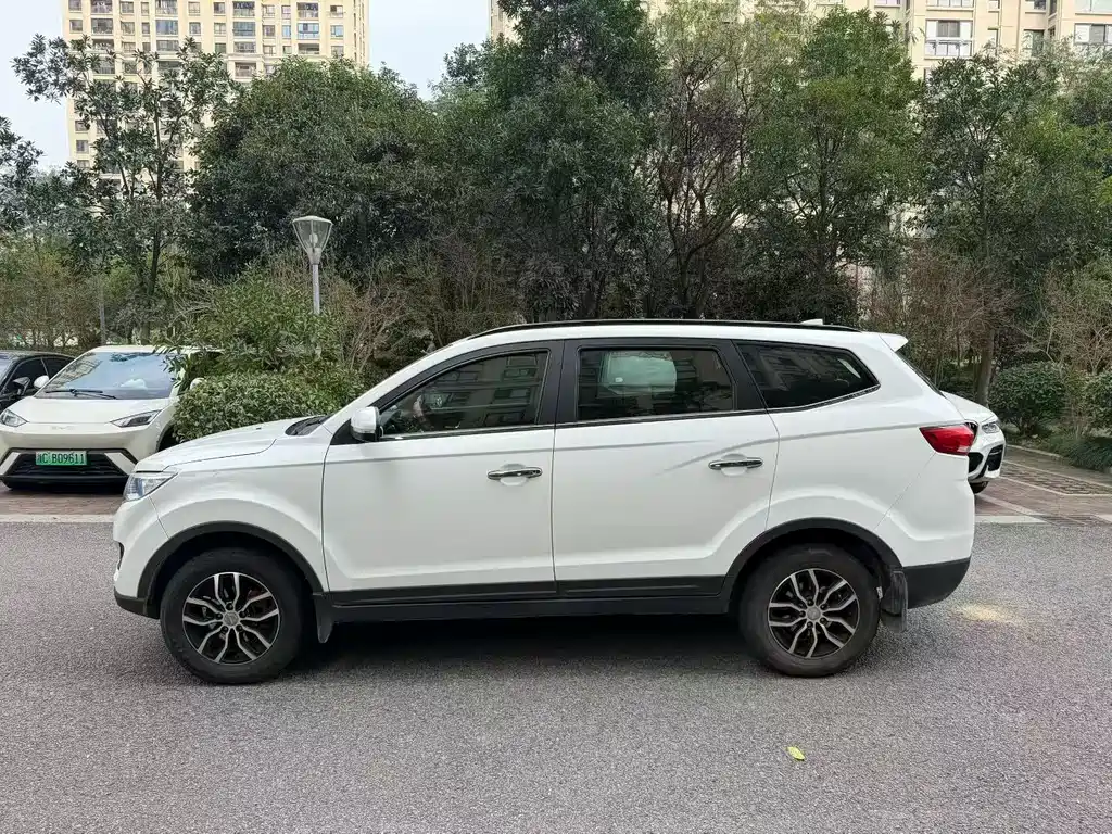 Lifan Maiwei — миниатюра 3