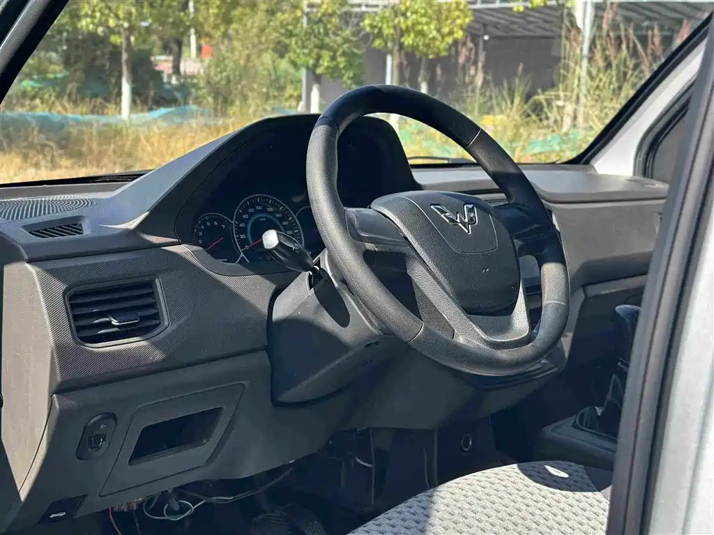 Wuling Rongguang New Truck — миниатюра 12