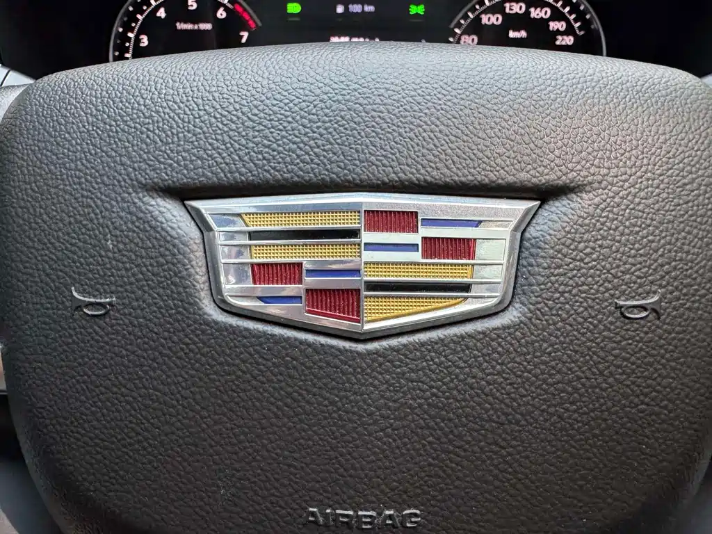 Cadillac XT6 — миниатюра 22