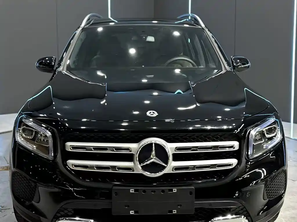 Mercedes-Benz GLB — миниатюра 2