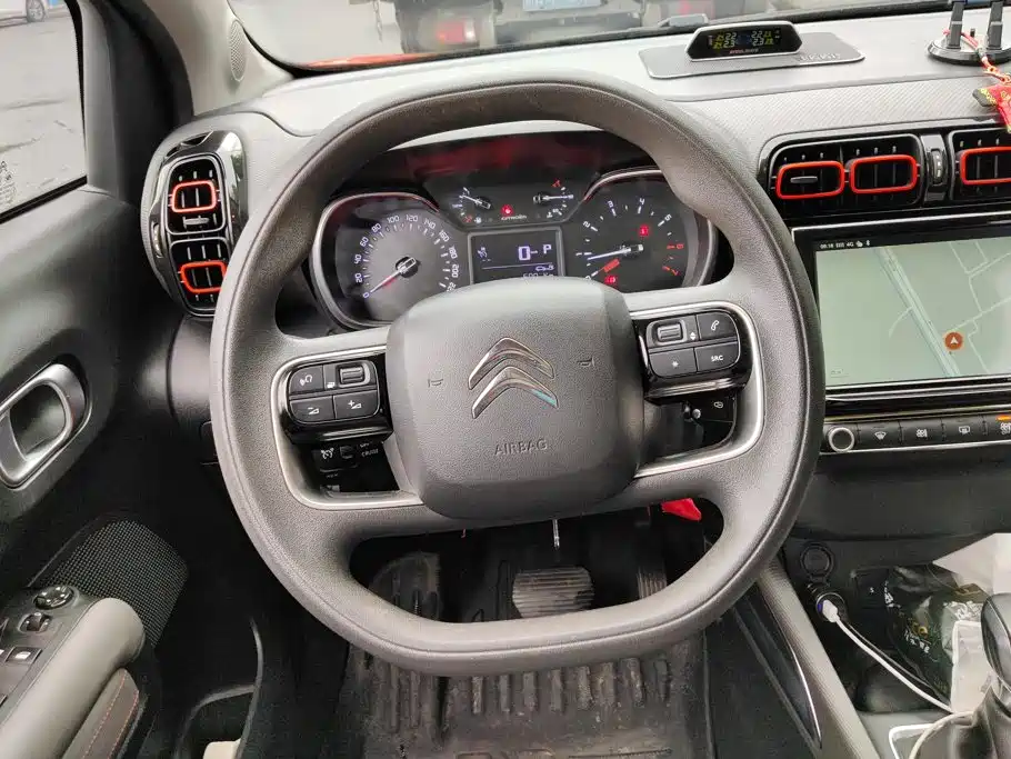 Citroen C4 Aircross — миниатюра 15